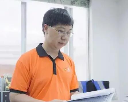 祝賀！麥啟明總工程師榮獲“十佳安全生產(chǎn)衛(wèi)士”稱(chēng)號(hào)